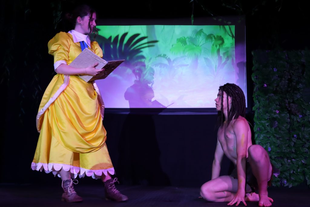 „Gehör ich dazu?“ Realschüler bringen Tarzan auf die Bühne – AG „Enter the Stage“ mit knapp 50 Beteiligten